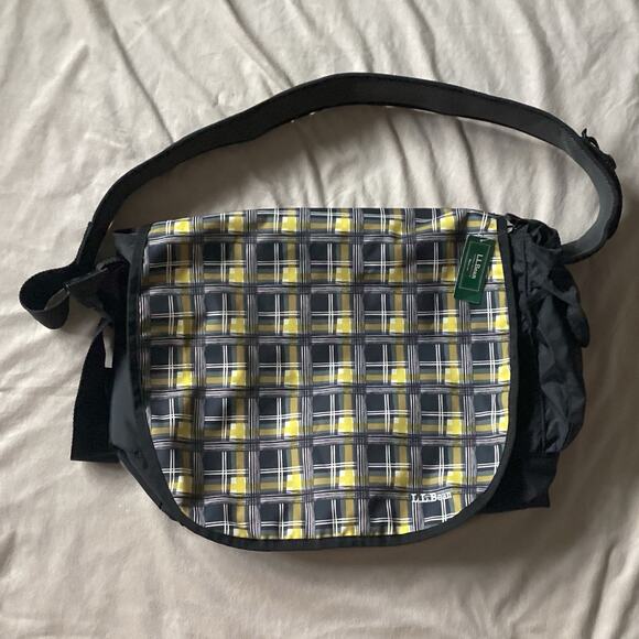 NWT LLBean Yellow Plaid Lg Messenger Laptop Bag, School, Clueless Meets Gorpcore - Picture 1 of 10